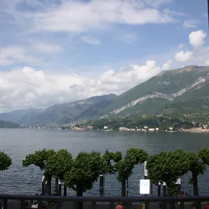 Imbarcadero View , Bellagio Italy