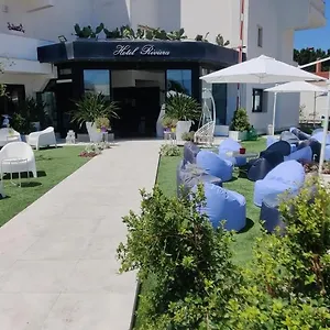 Riviera 3*, Bari Italia
